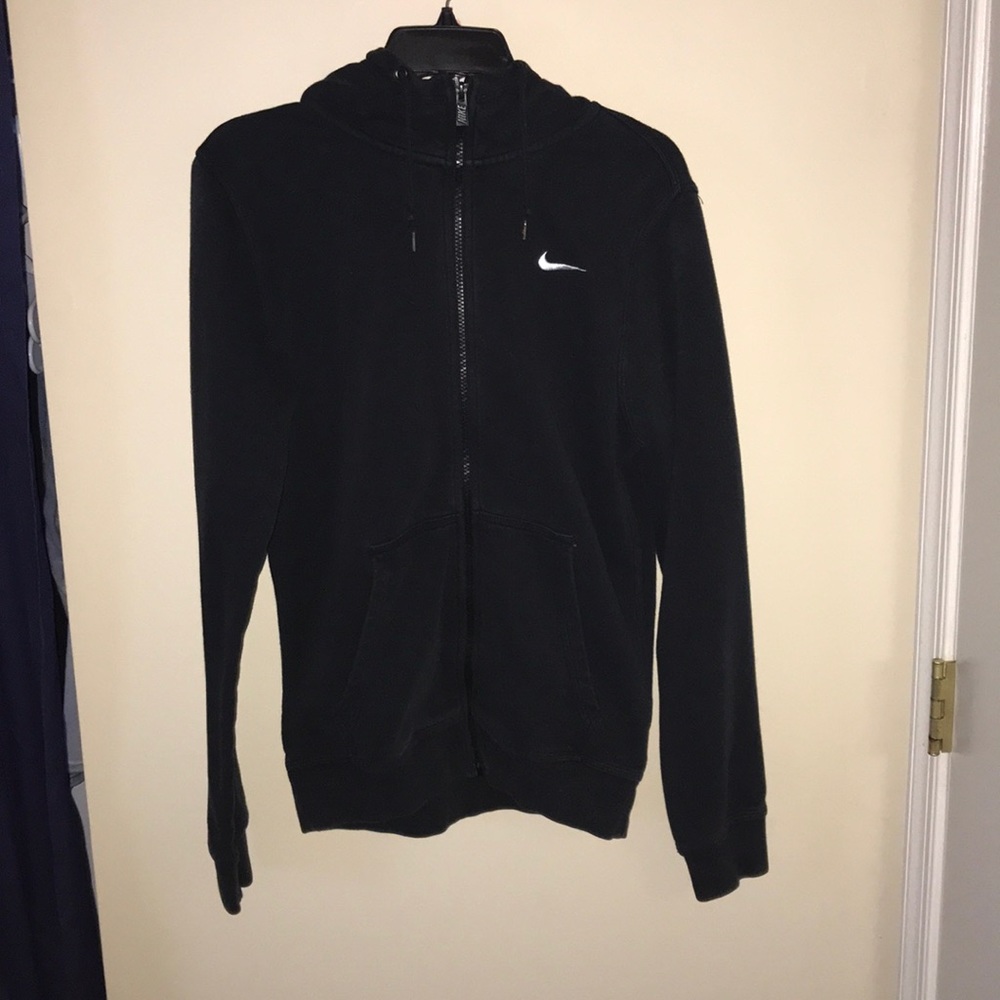 Black Nike hoodie
